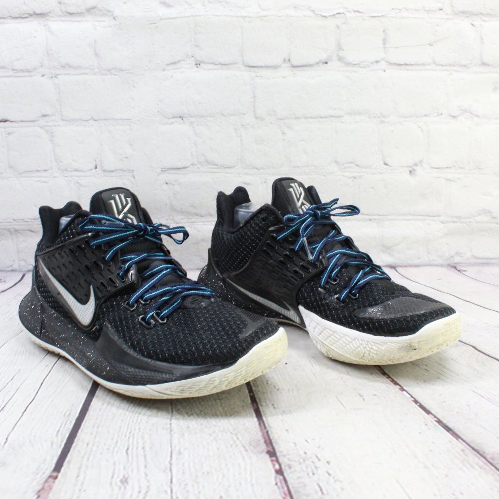 NIKE Kyrie Low 2 Black Metallic Silver Shoes Athletic Sneakers Size US 8 - Picture 3 of 9